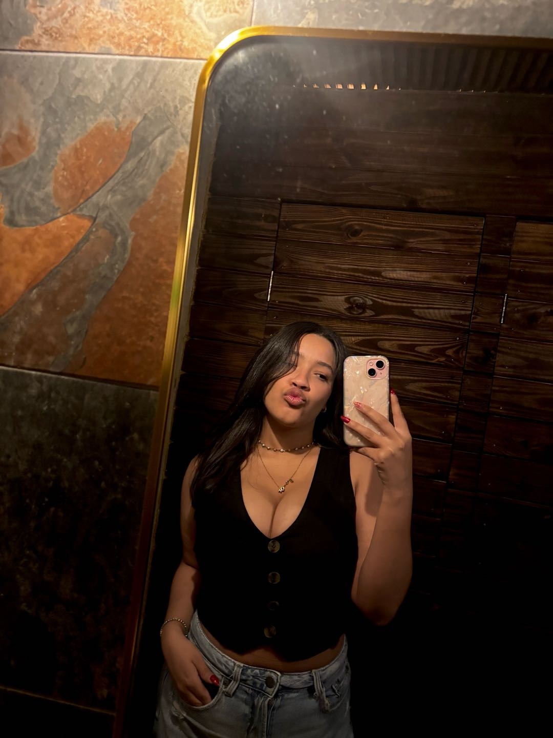 Day, online from Dominican Republic