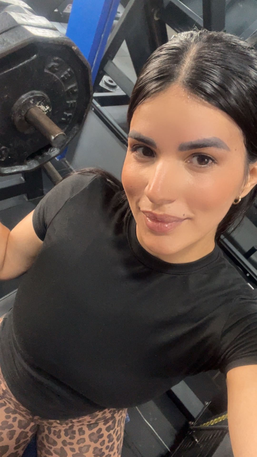 Samira, online from Venezuela
